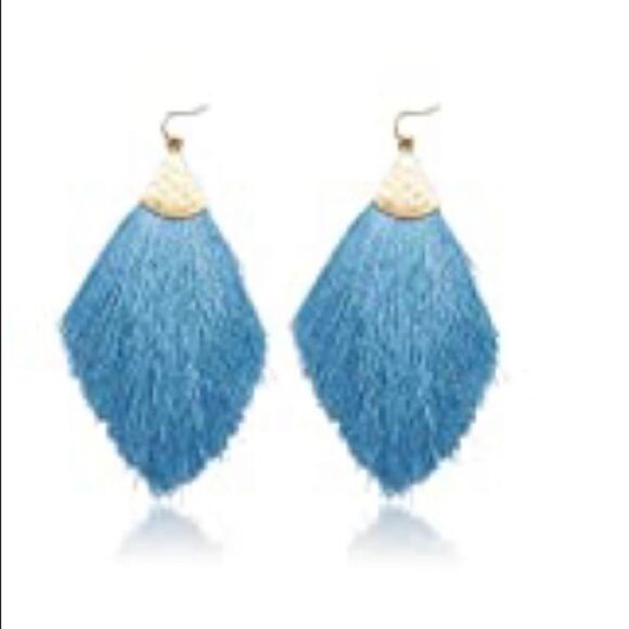 Bohemian Silky Thread Fan Fringe Tassel earrings - Picture 1 of 7